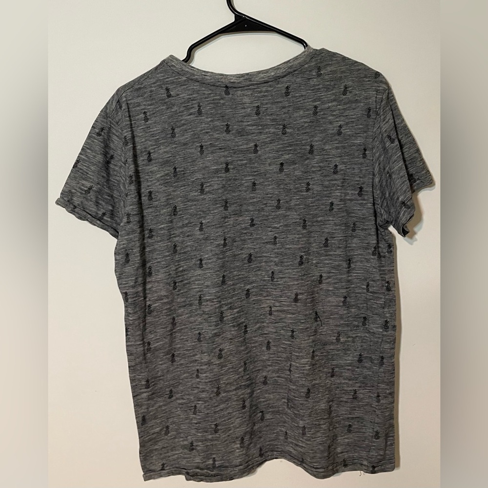 Men’s Tee - Picture 2 of 3